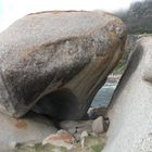 Am Wegesrand entdeckt. Felsen so groß wie ein Haus .