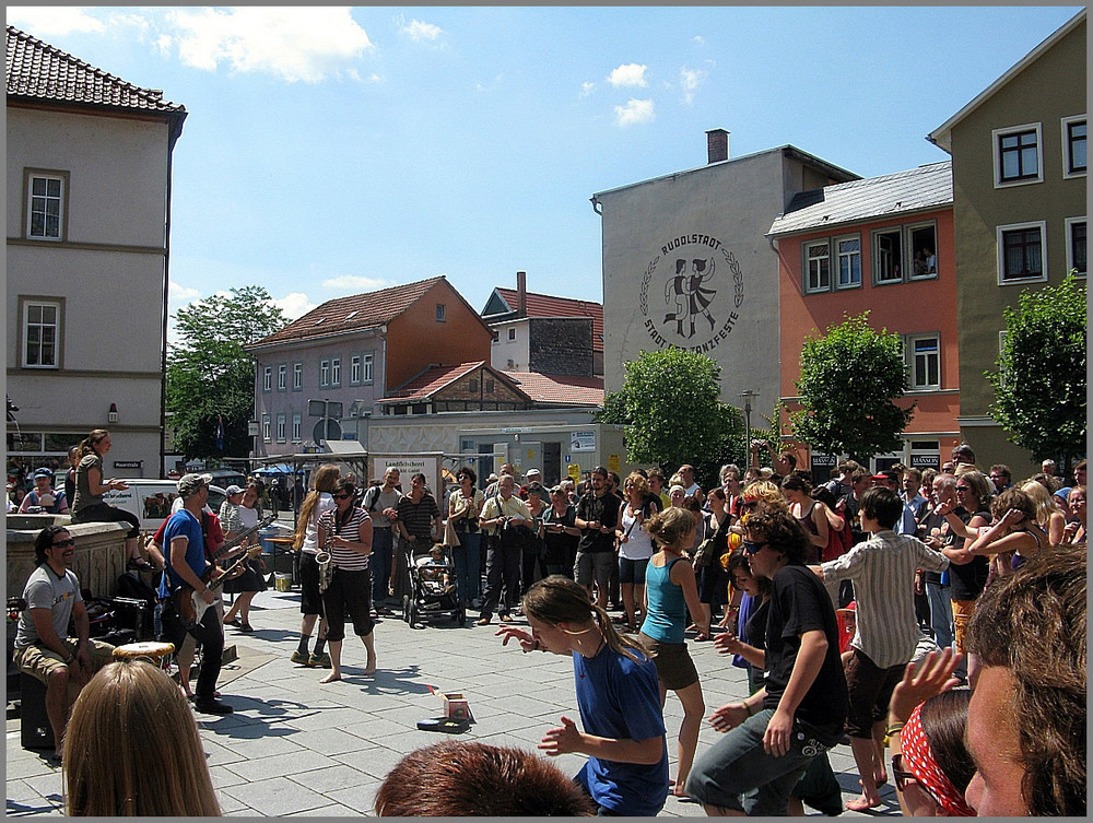 Am Wochenende, trifft sich wieder die Folkwelt in Rudolstadt zum TFF 09