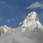 Ama Dablam 6856 (Sanskrit: "Mutter und ihre Halskette")  / Nepal