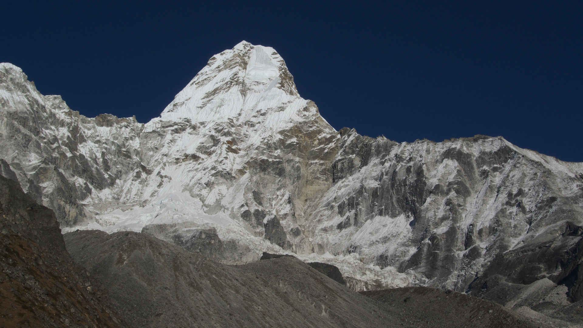 Ama Dablam, Nepal