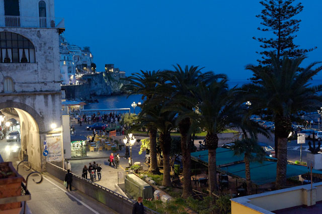 Amalfi am Abend