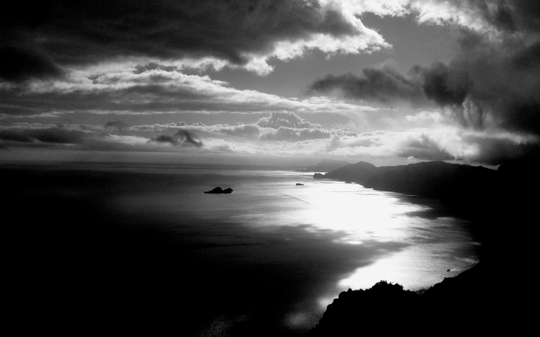 Amalfi coast towards Capri
