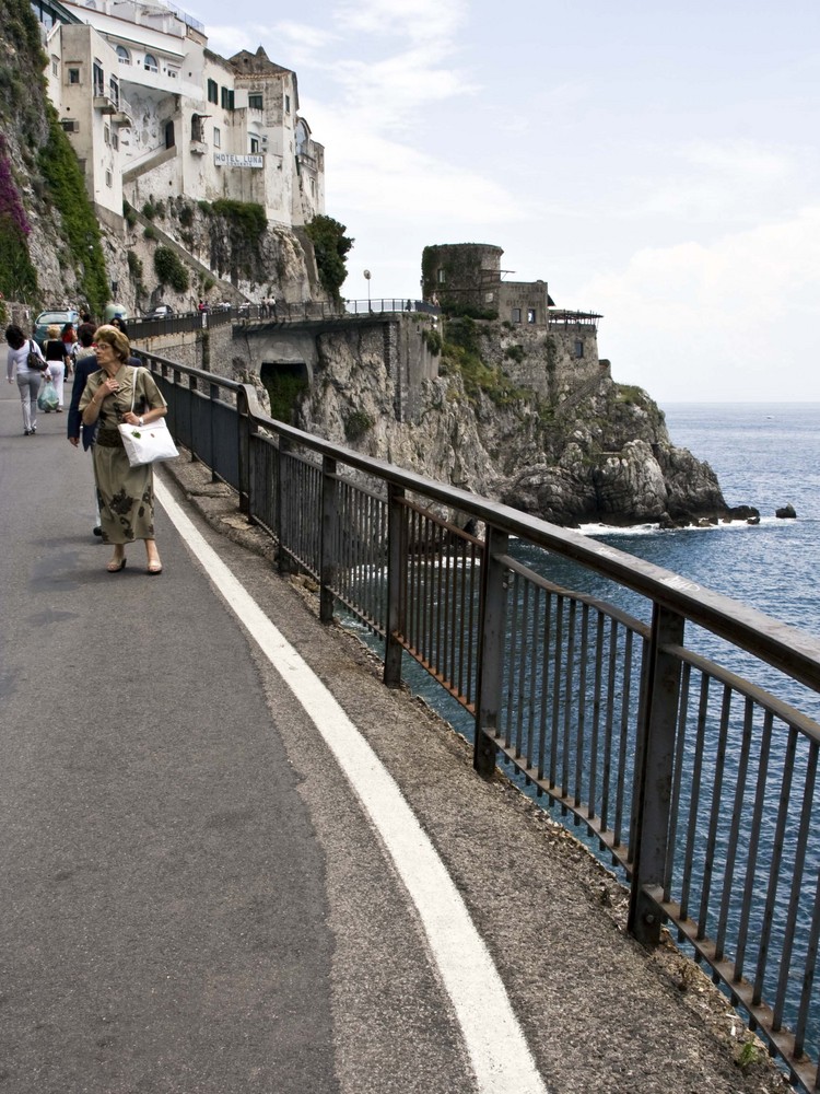 Amalfi, verso la torre saracena