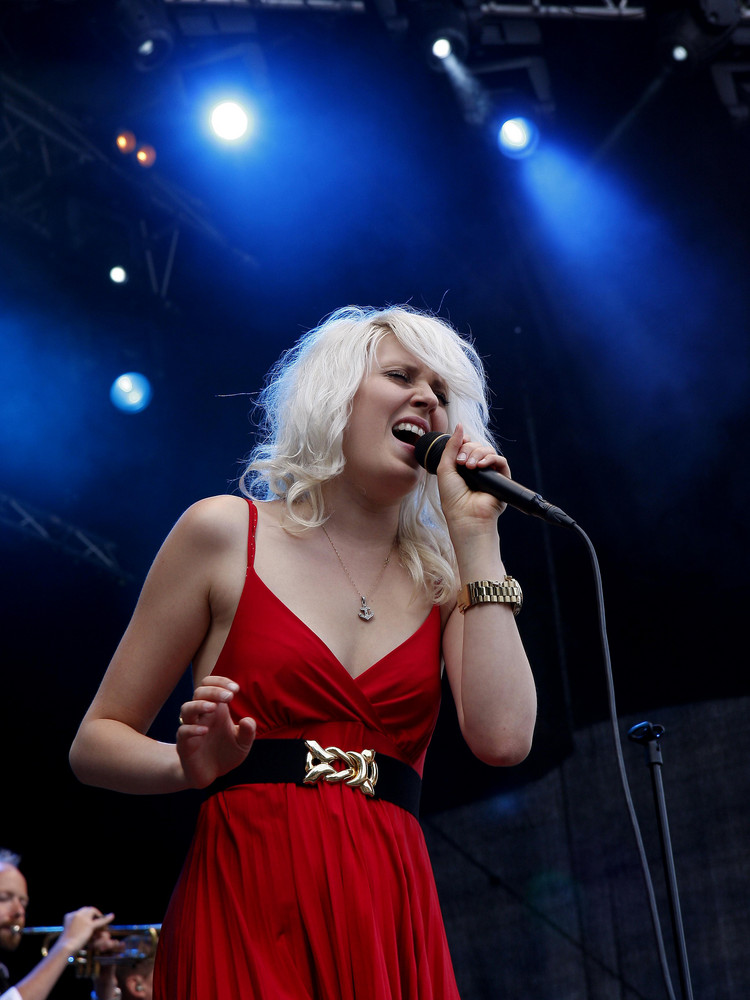 amanda jenssen photo image music concerts special amanda jenssen photo image music concerts special
