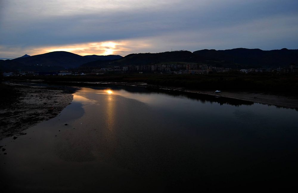 Amanece en el Bidasoa