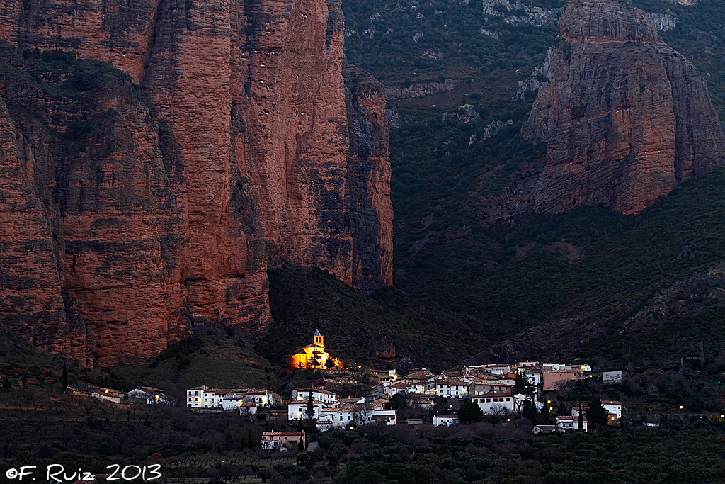 Amanece en Riglos