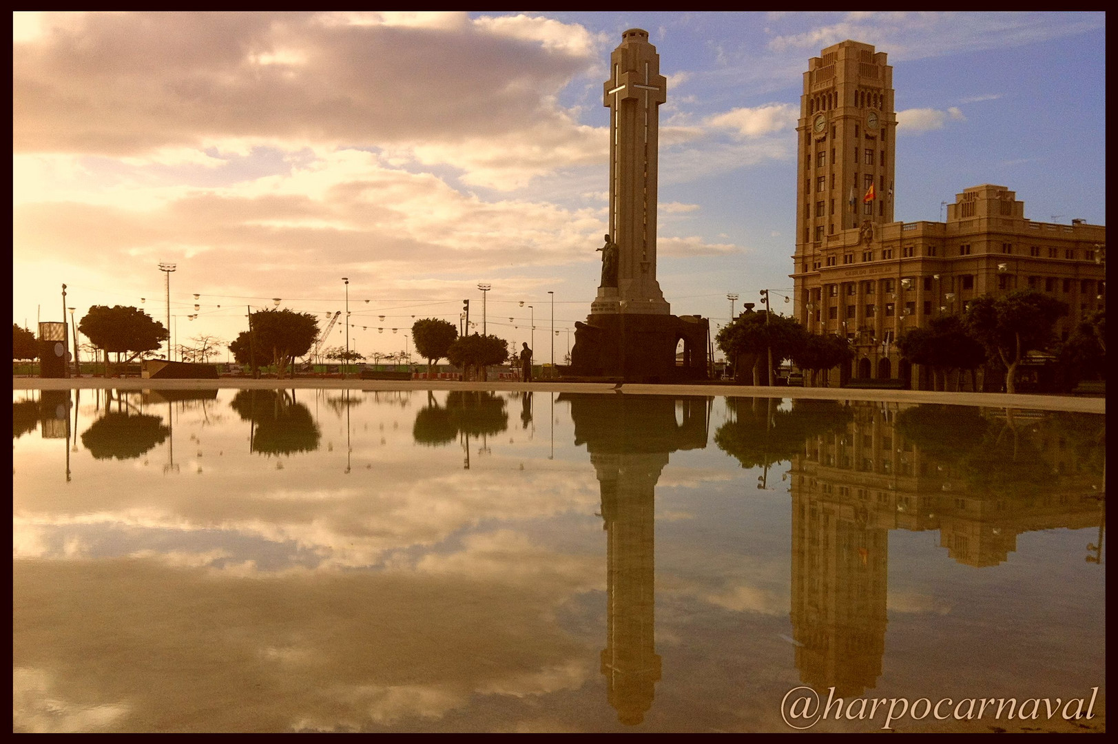 Amanece plácidamente en Santa Cruz de Tenerife