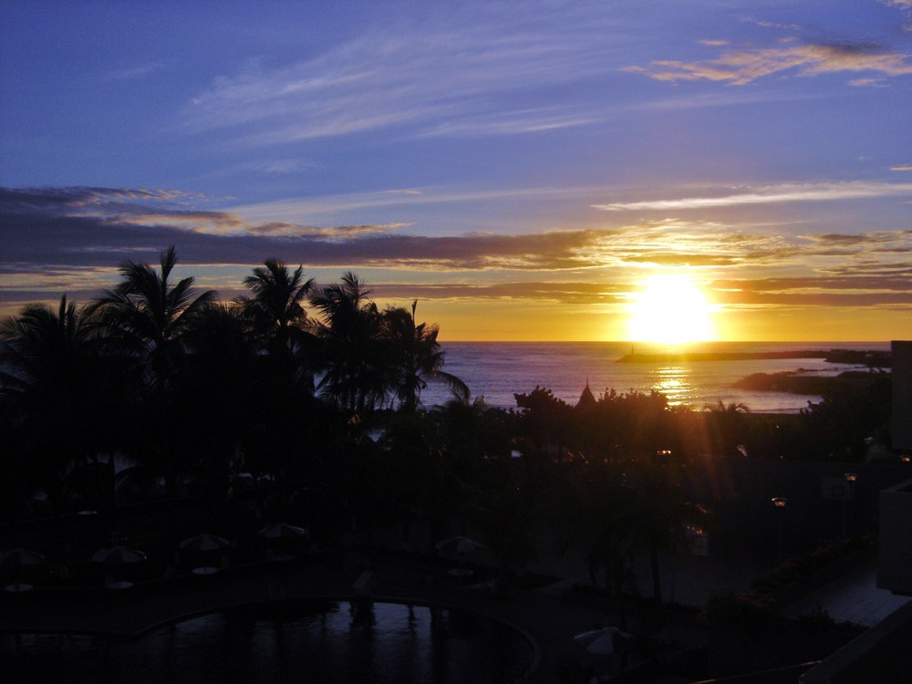 AMANECER DESDE MI VENTANA