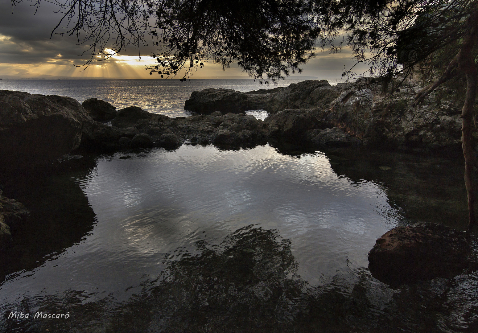 Amanecer el el lago