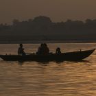 Amanecer en el Ganges III