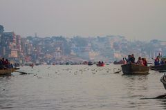 AMANECER EN EL GANGES III