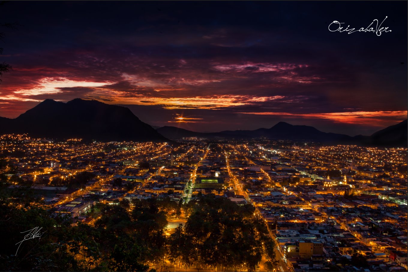 Amanecer en Orizaba,Ver. ( Mexico)