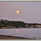 Amanecer lunar. Estepona (Malaga)