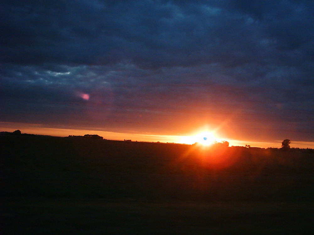 Amanecer tormentoso