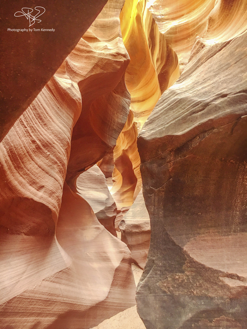 Amazing Slot Canyons - Navajo Nation