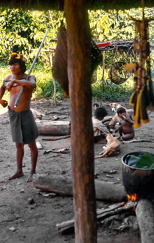 Amazonas Dorfleben im Dschungel