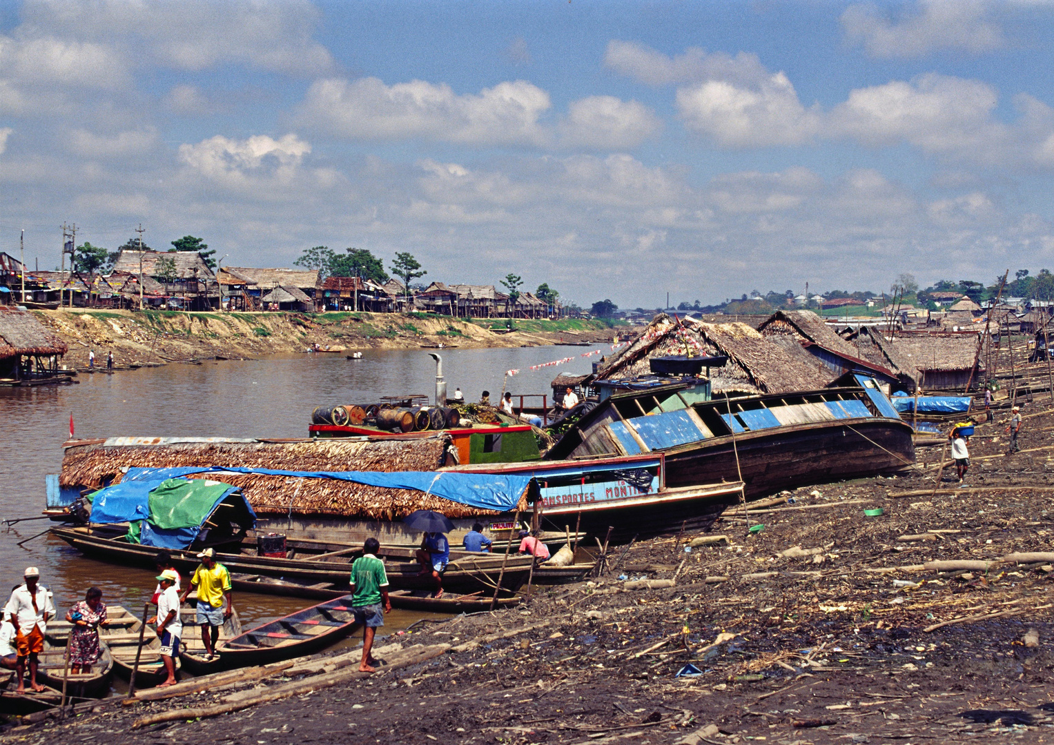 Amazonas-Hafen 01