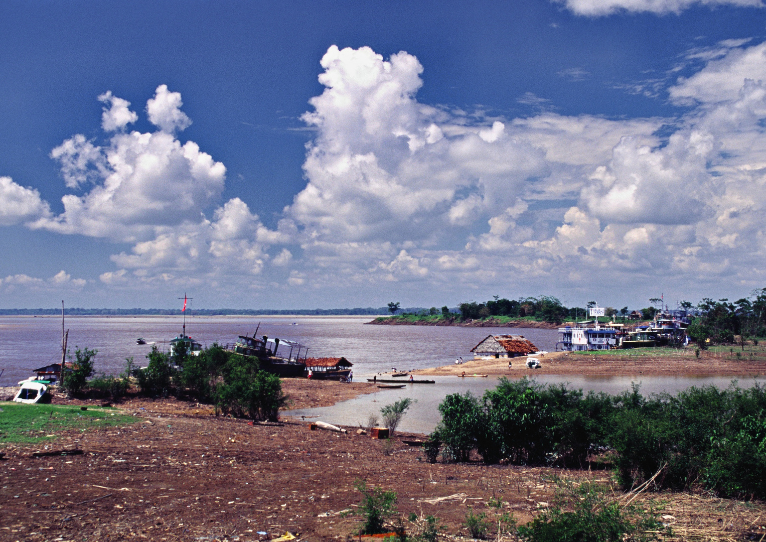 Amazonas-Hafen 02