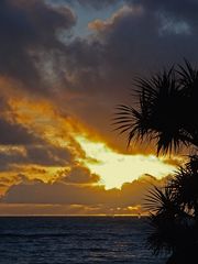 Ambiance du soir sur Anse Vata -- Nouméa -- Abendstimmung auf Anse Vata