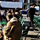 Ambiance en terrasse à la place de la République à Paris