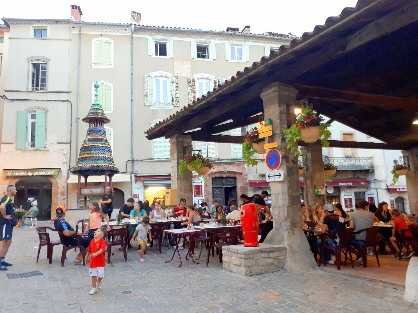 Ambiance estivale à Anduze (gard)