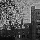 Ambiance Hitchcockienne  --  Girton College, Cambridge  --  Hitchcock Stimmung