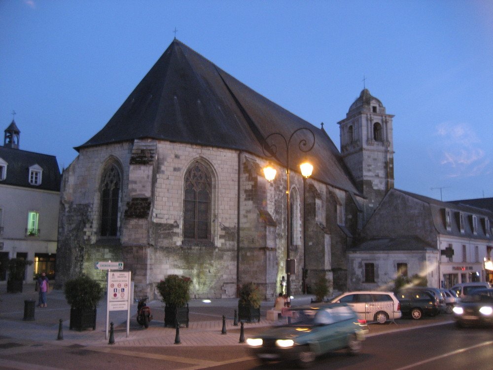 Amboise. L'égise où passa Jeanne d'Arc.