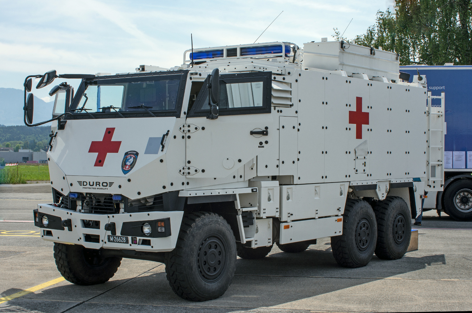 Ambulanzfahrzeug GSANF DURO IIIP 6x6