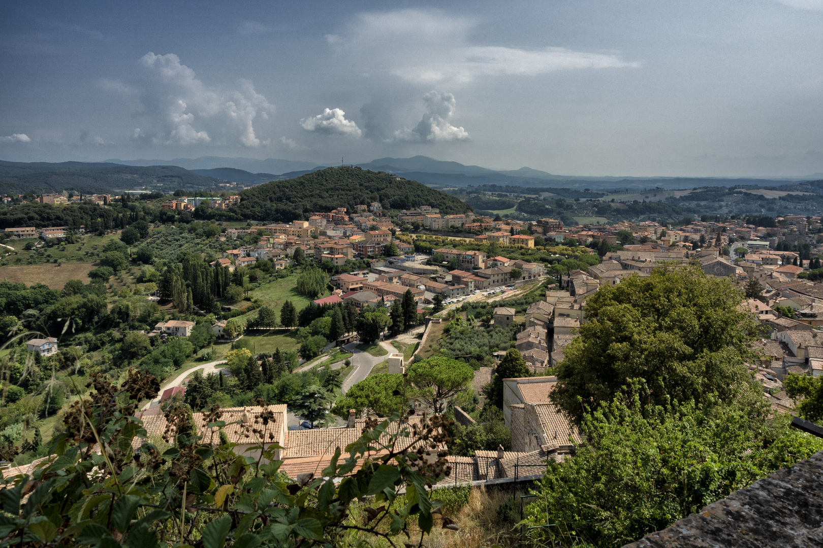 Amelia, panoramica