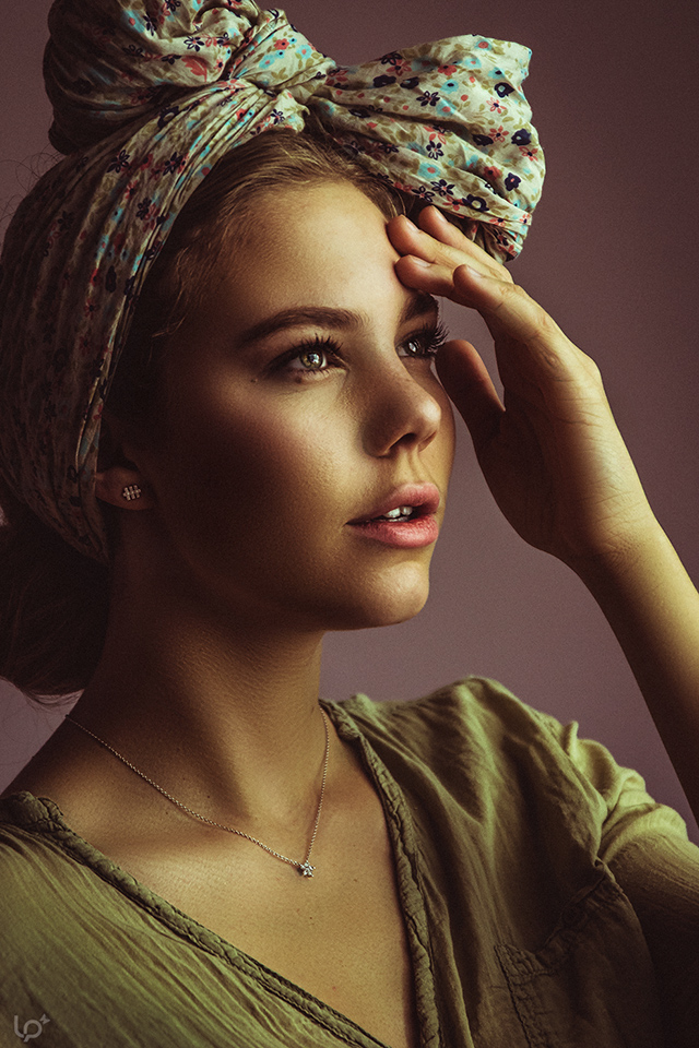 Amelie Foto & Bild | studio, indoor, portrait Bilder auf fotocommunity