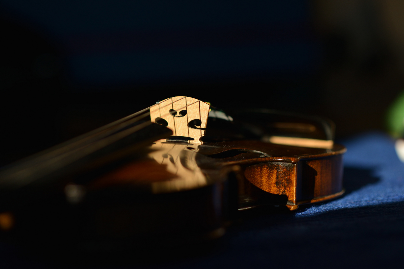 Amelie's violin - or the soul of music