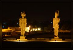 Amenhetep III bei Nacht