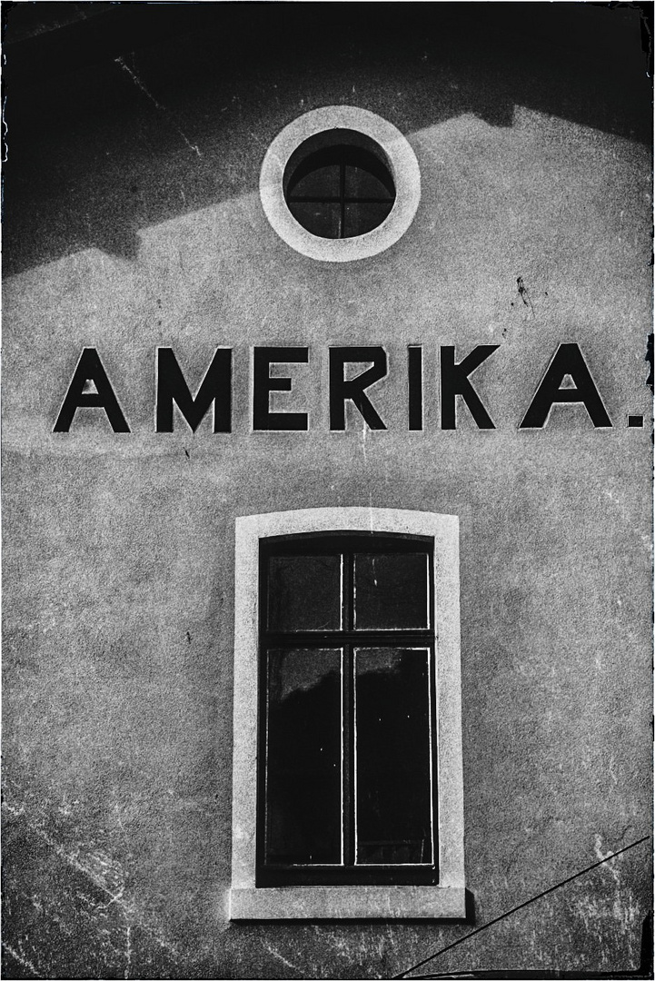 AMERIKA.