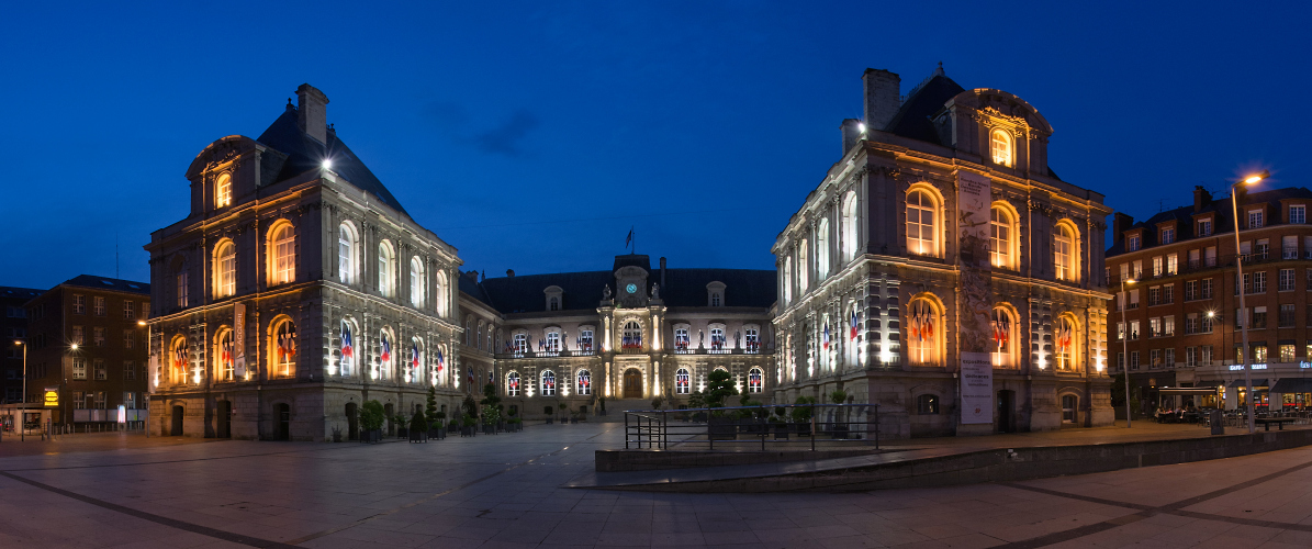 Amiens Hotel de Ville Pano