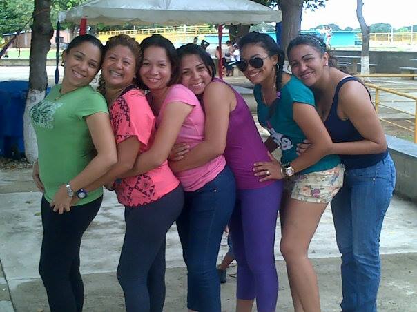 amigas y hermanas