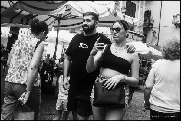 Among the crowd of the popular market # I