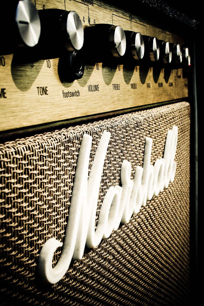 Amp Close-Up