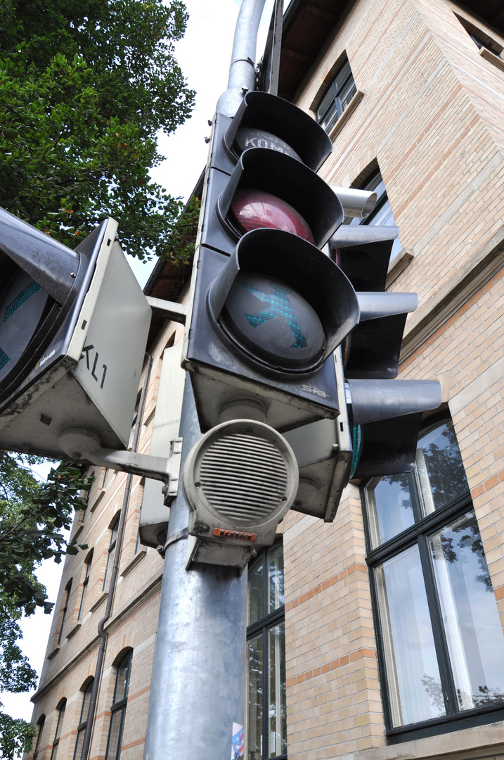 Ampel für Sehbehinderte und Blinde