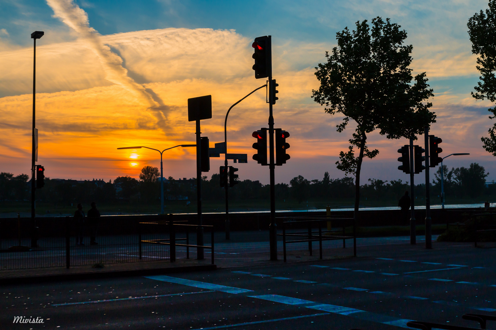 Ampeln in Abendstimmung