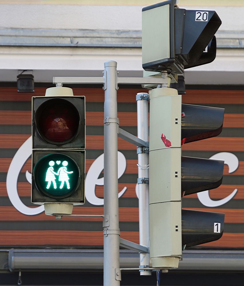 Ampelpärchen - Toleranz nach Wiener Art