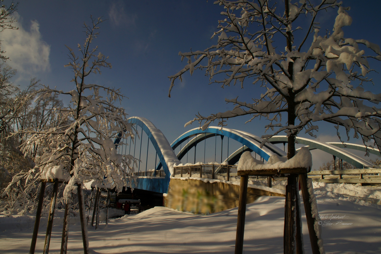 Amperbrücke im Schneekleid