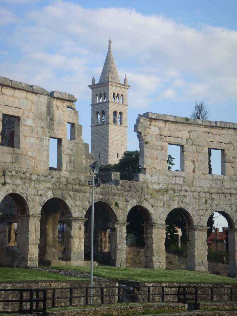 Amphitheater Pula......