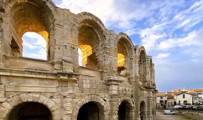 Amphitheater von Arlès im goldenen Licht