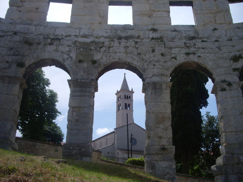 Amphitheater/Kirche