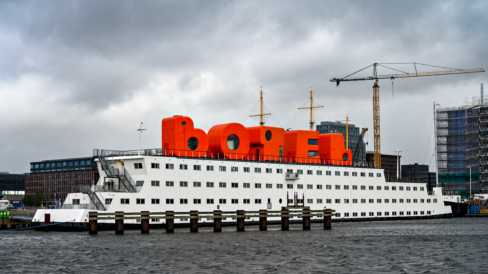 Amstel Botel