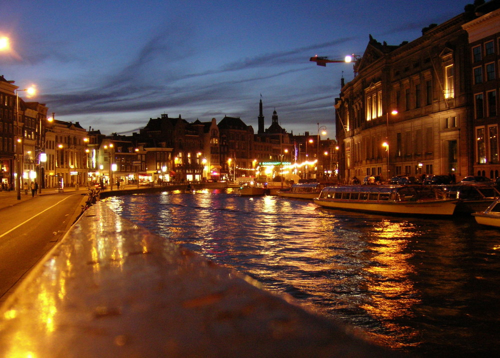 Amsterdam al tramonto