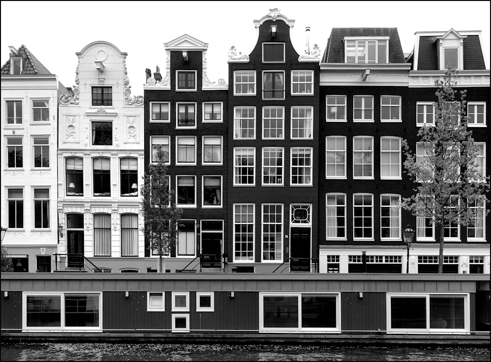 Amsterdam b&w