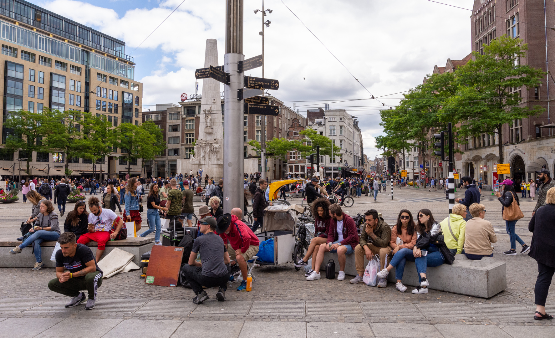 Amsterdam  Dam - 04