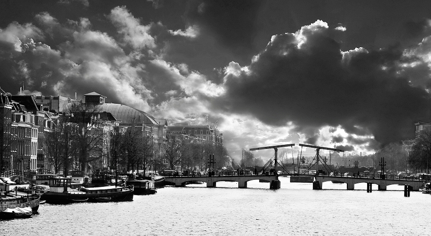 Amsterdam vor dem Gewitter!