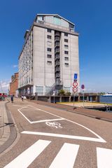 Amsterdam - Westerdoksdijk - Betonnen Silo